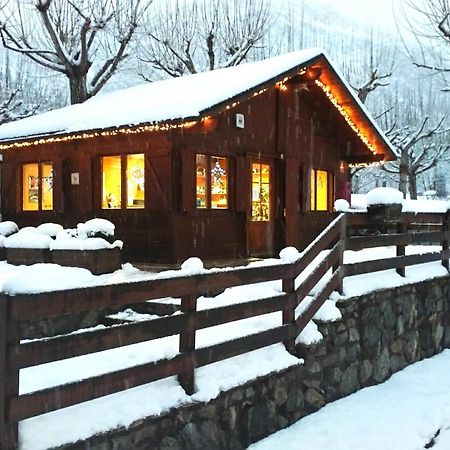 Bungalows Nou Camping La Guingueta D'Aneu Exterior foto