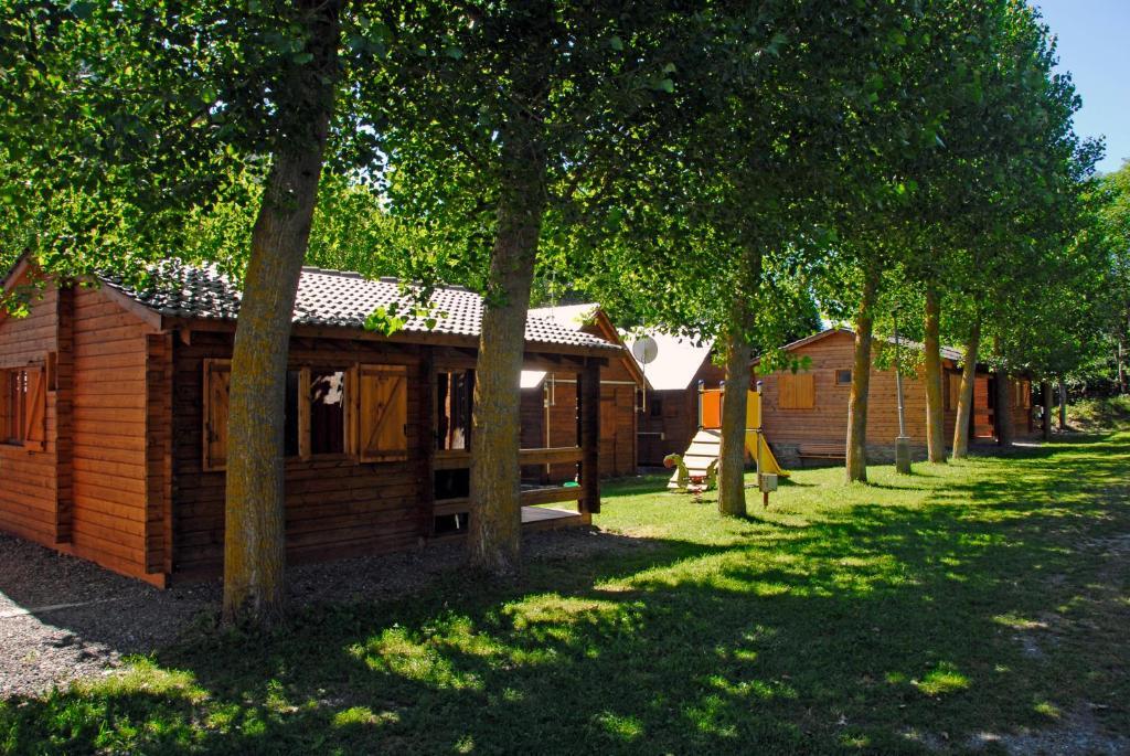 Bungalows Nou Camping La Guingueta D'Aneu Zimmer foto